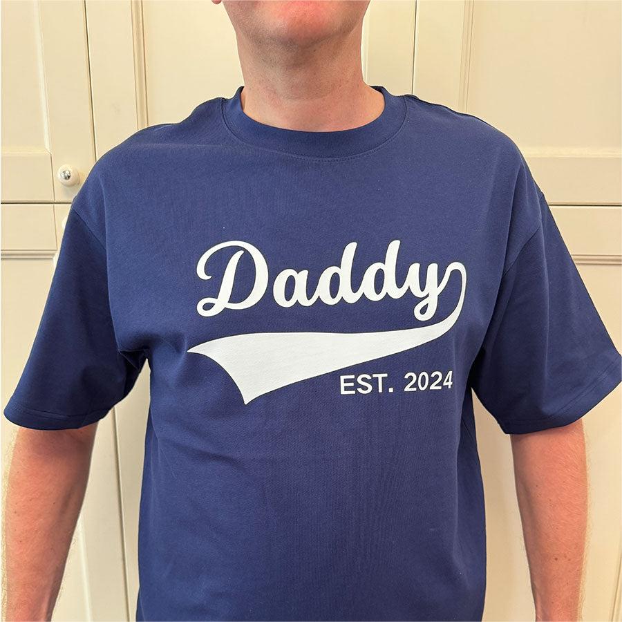 Personalized Dad T-shirt/Sweatshirt/Hoodie with Kids Name on sleeve