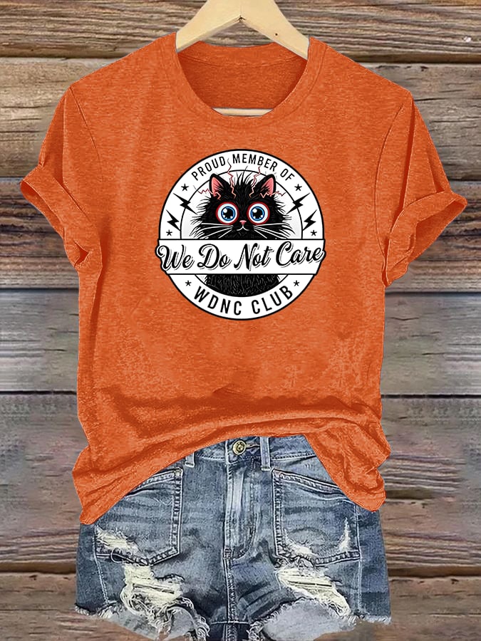 Women's Retro Funny Proud Member Of Club We Do Not Care Menopause Perimenopause Print T-Shirts