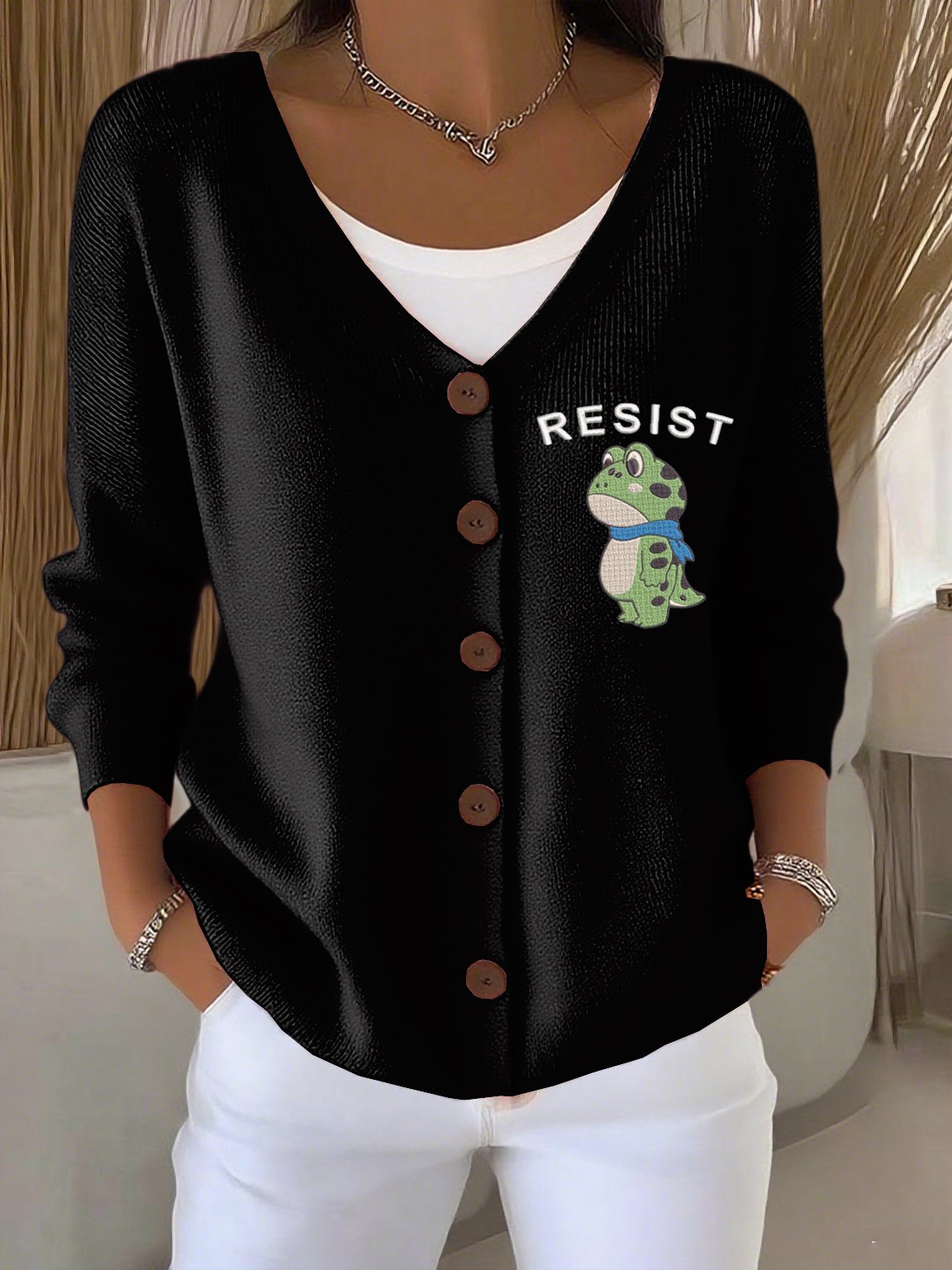 🔥Buy 3 Get 15% Off🔥Women's Frog Revolt Print Cardigan
