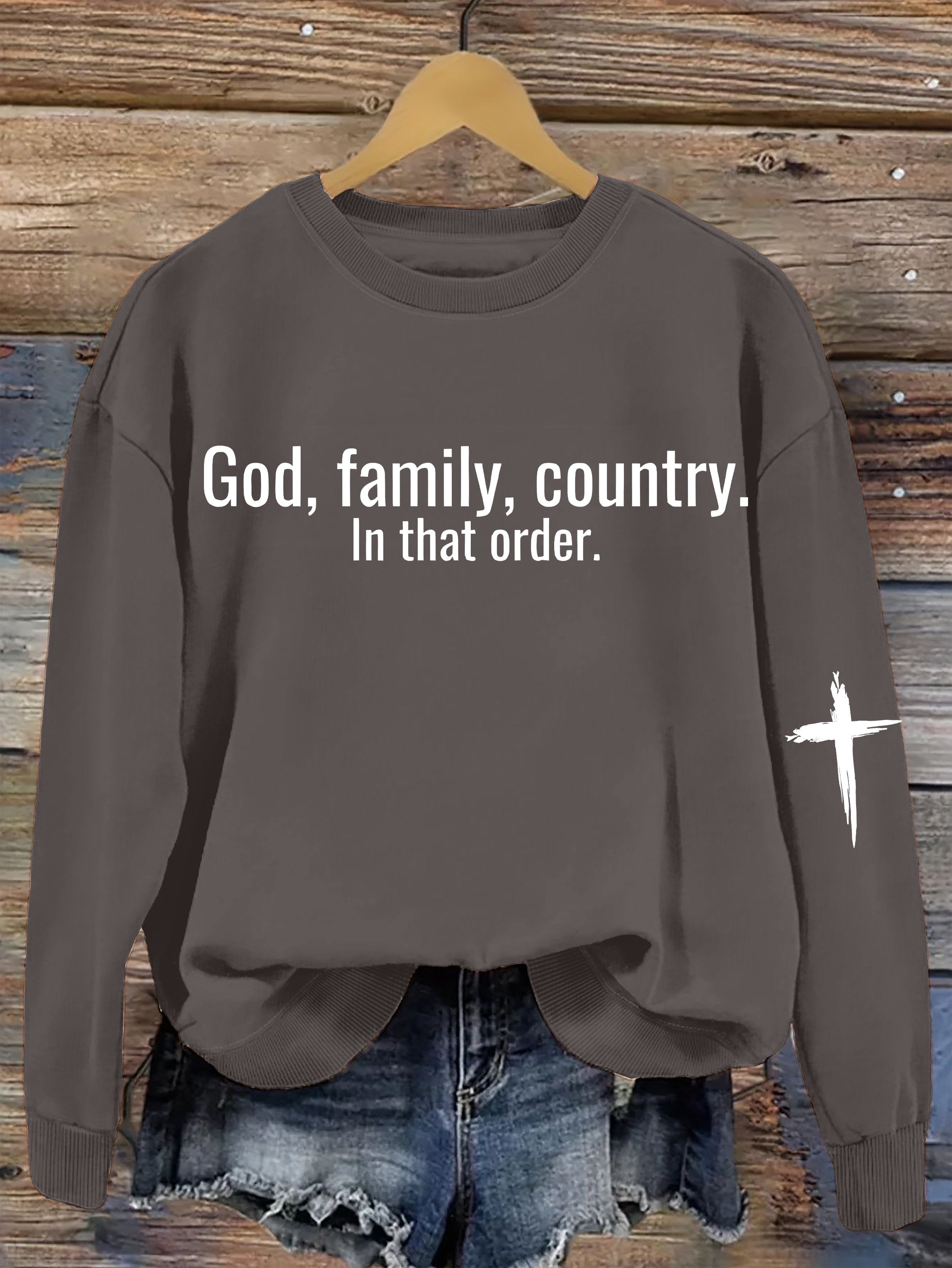 God Family Country in that order Women's Printed Sweatshirt