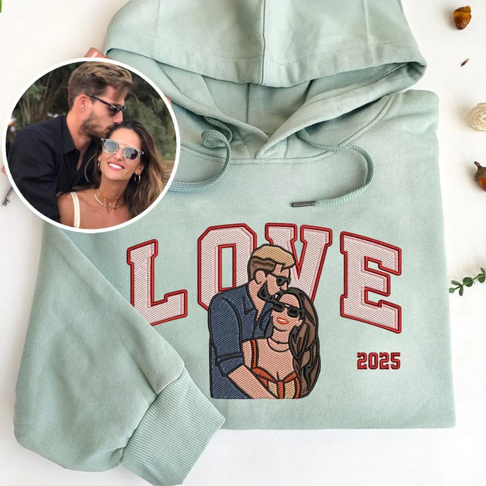 Loversdovey Personalized Embroidered Photo Couple Boyfriend and Girlfriend Matching Sweatshirts