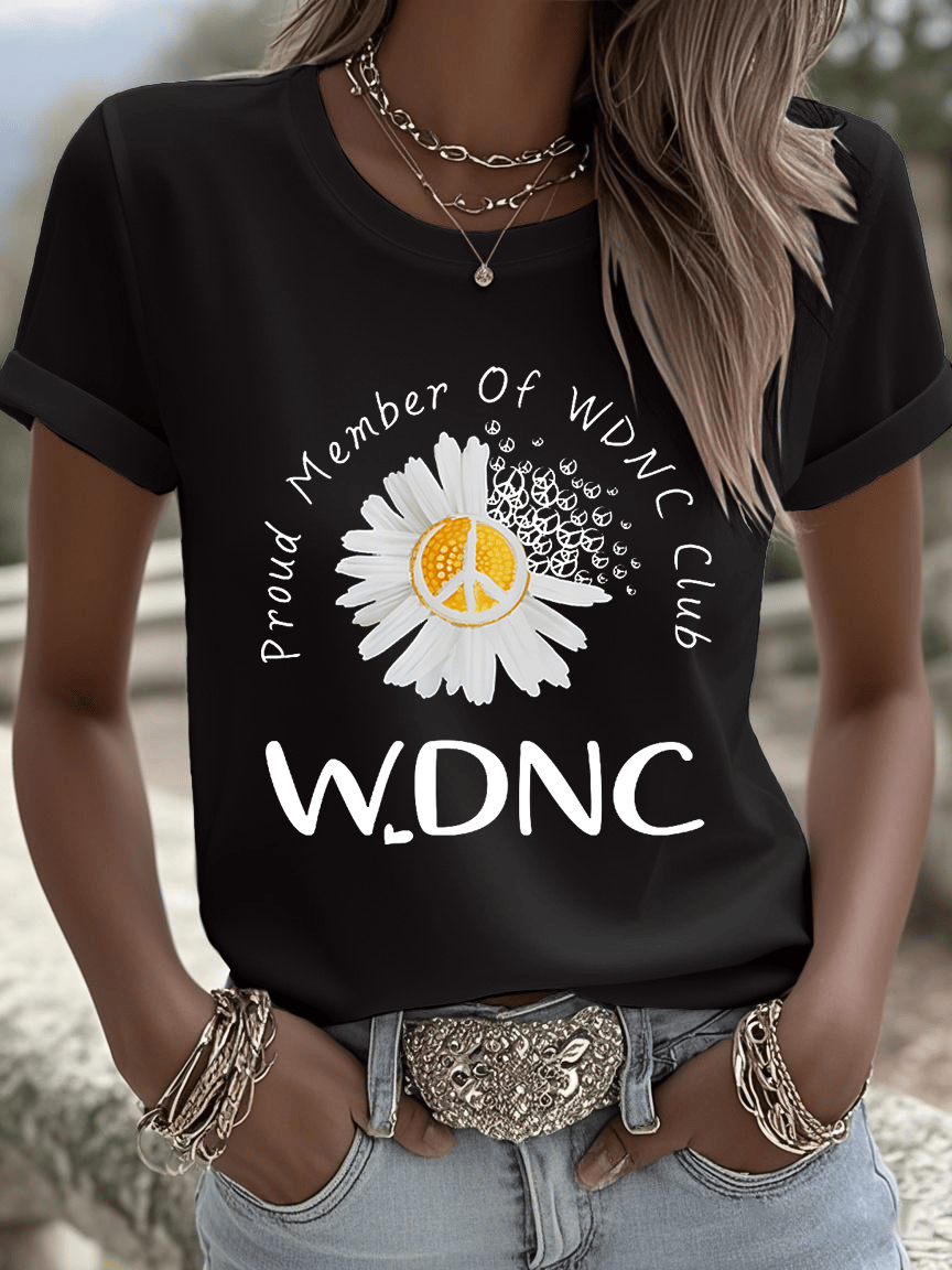 🔥Buy 3 Get 15% Off🔥Women's WDNC Menopause and Perimenopause Print T-Shirt