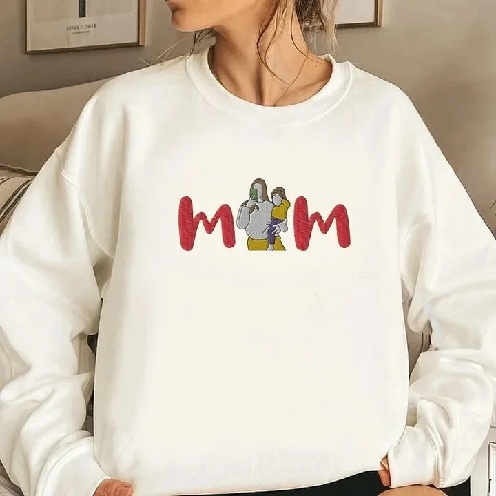 Mum Sweatshirt with Photo, Custom Embroidered Hoodie Mum and Kids Portrait