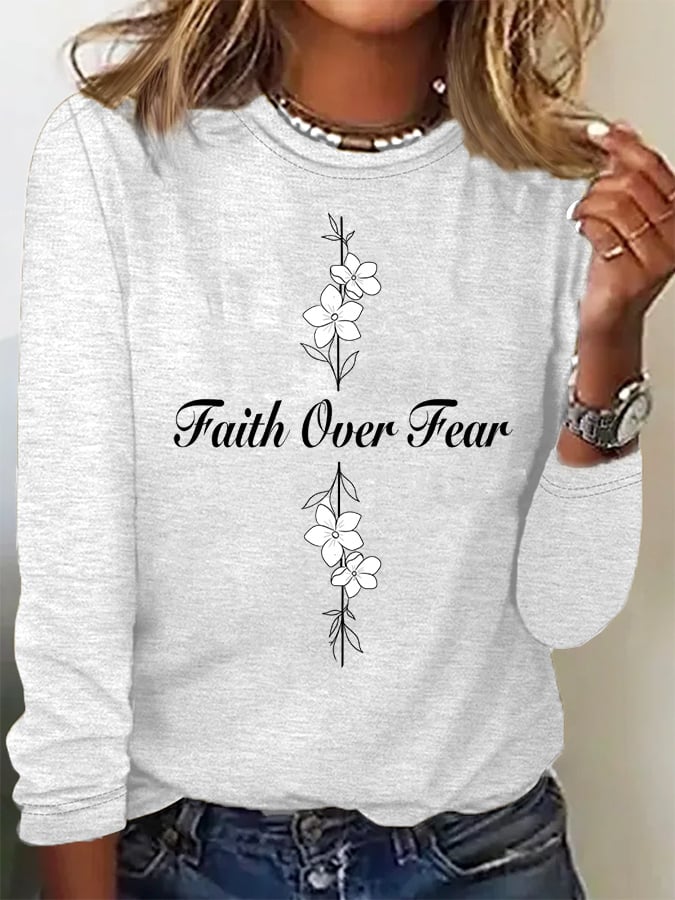 Women's Casual Faith Overcomes Fear Cross Colored Cotton Long-Sleeved T-Shirt