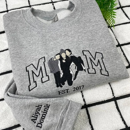 Mama Sweatshirt with Photo, Custom Embroidered Hoodie Mama and Kids Portrait, Varsity Shirt