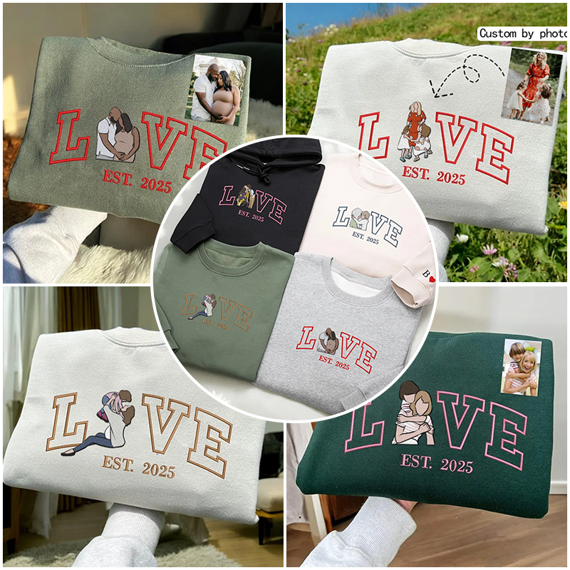 Loversdovey Personalized Embroidered Photo Mom LOVE Est Year Crewneck/Hoodie/T-shirt