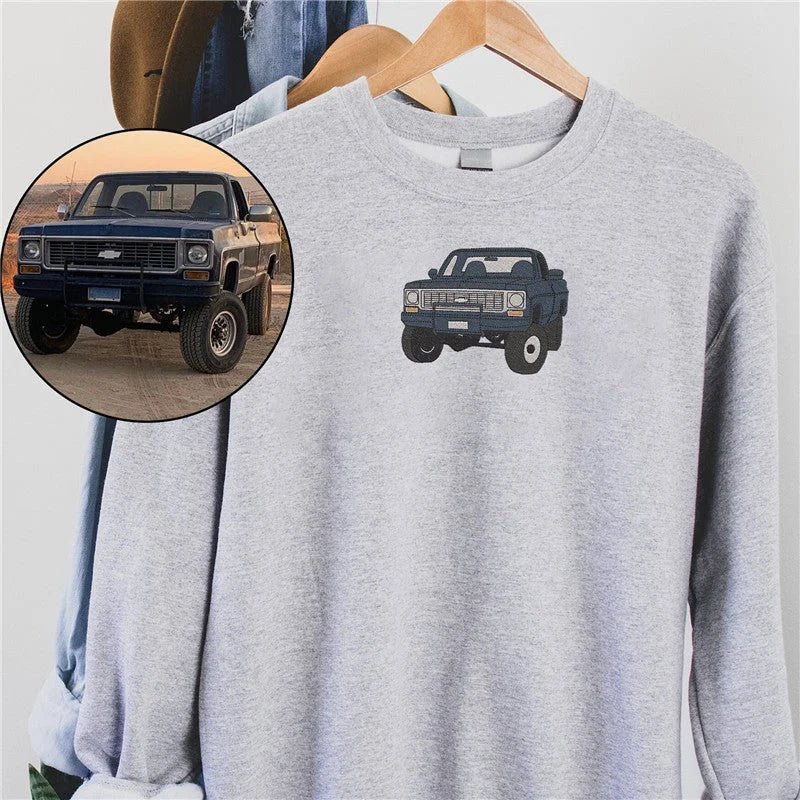 Customized Car Embroidered Hoodies