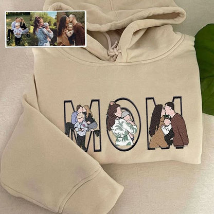 Custom Family Embroidered Sweatshirt – A Unique and Heartwarming Gift for Papa, Dad or Mama