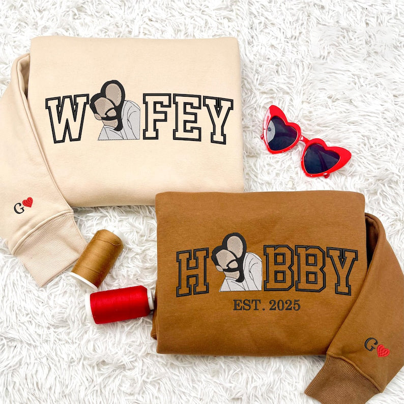 Custom Embroidered Couple Portrait Sweater, Personalised Hubby Wifey Matching Sweatshirt, Gifts for Family