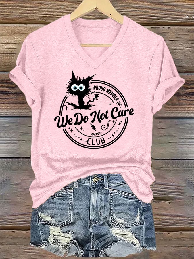 V-Neck Retro Funny Proud Member Of  Club We Do Not Care Menopause Perimenopause Print T-Shirt