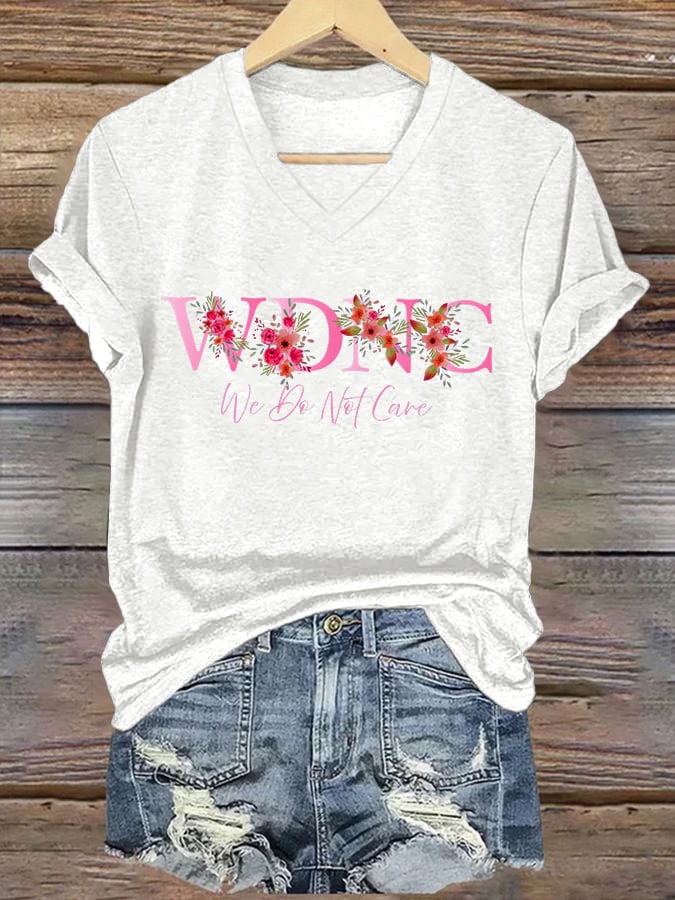 🔥Buy 3 Get 15% Off🔥V-Neck Retro Funny WDNC Menopause Perimenopause Print T-Shirt