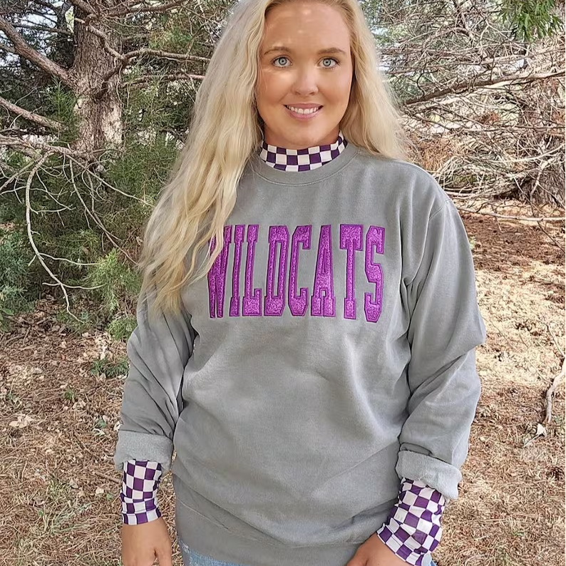 Custom Applique Glitter Embroidery Mom Sweatshirt - Mother's Day Gift