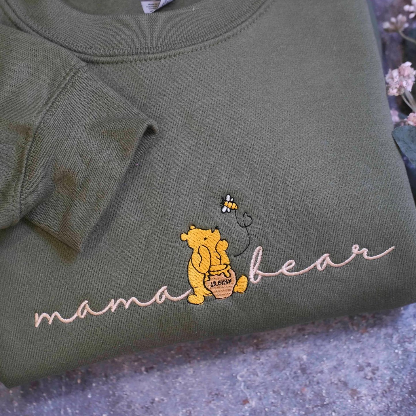Custom Mama Papa Est EMBROIDERED Winnie the Pooh, Custom Embroidered Pregnancy Announcement, Dad and Mom Sweatshirts