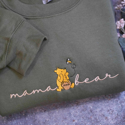 Custom Mama Papa Est EMBROIDERED Winnie the Pooh, Custom Embroidered Pregnancy Announcement, Dad and Mom Sweatshirts