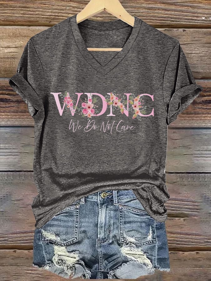🔥Buy 3 Get 15% Off🔥V-Neck Retro Funny WDNC Menopause Perimenopause Print T-Shirt