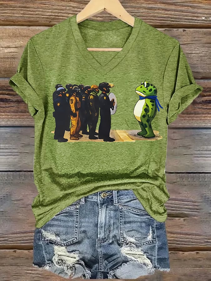 🔥Buy 3 Get 15% Off🔥V-neck Women's  Portland Frog print T-Shirt