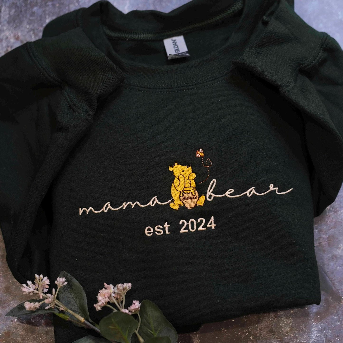 Custom Mama Papa Est EMBROIDERED Winnie the Pooh, Custom Embroidered Pregnancy Announcement, Dad and Mom Sweatshirts