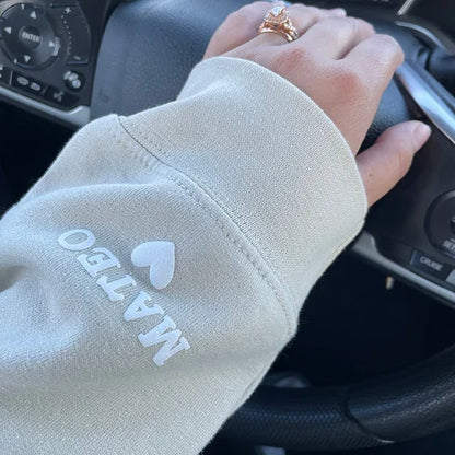 Personalized 3D Puff Print Outline DAD Sweatshirt with Kids Names on Sleeve