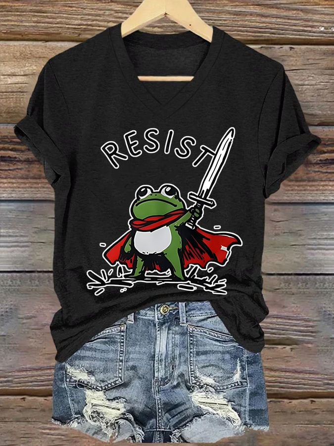 🔥Buy 3 Get 15% Off🔥Women's Resist Frog Print V Neck T-shirt