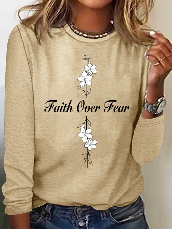 Women's Casual Faith Overcomes Fear Cross Colored Cotton Long-Sleeved T-Shirt