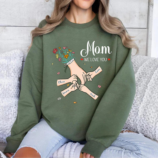 Hand-in-Hand Custom Sweatshirt with Kids' Names – The Perfect Gift for Mom