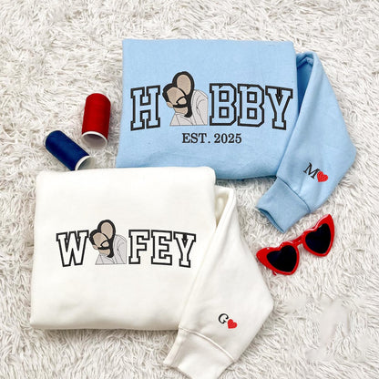 Custom Embroidered Couple Portrait Sweater, Personalised Hubby Wifey Matching Sweatshirt, Gifts for Family