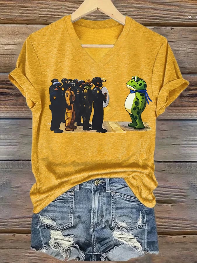 🔥Buy 3 Get 15% Off🔥V-neck Women's  Portland Frog print T-Shirt