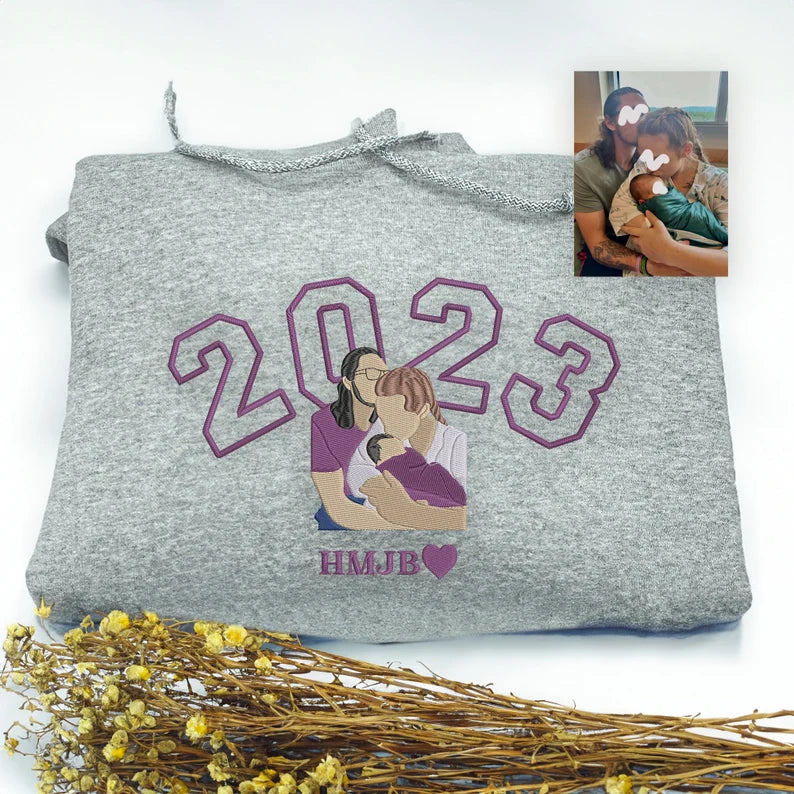 Custom Family Photo Portrait Embroidered Sweatshirt, Daddy Est Hoodie, Portrait from Photo, Custom Father/Mother Gift