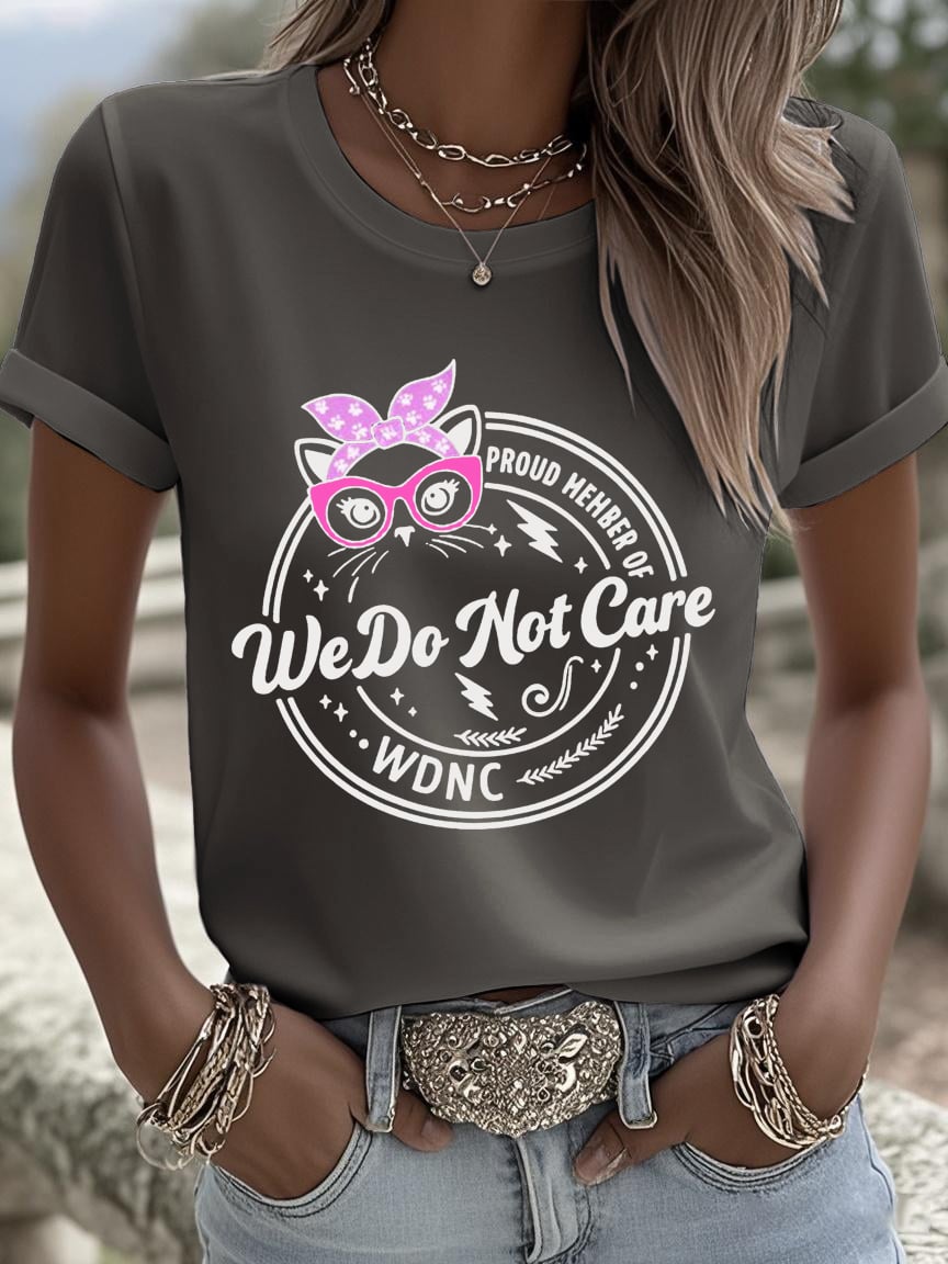 🔥Buy 3 Get 15% Off🔥Women's WDNC Menopause and Perimenopause Print T-Shirt