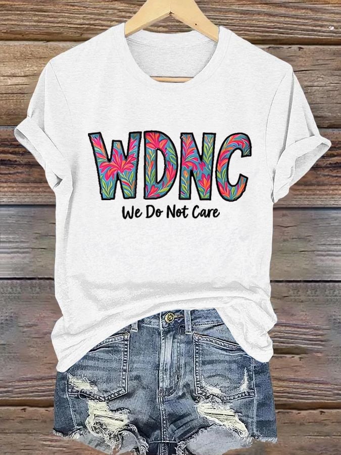 🔥Buy 3 Get 15% Off🔥Women's WDNC Menopause and Perimenopause Print T-Shirt