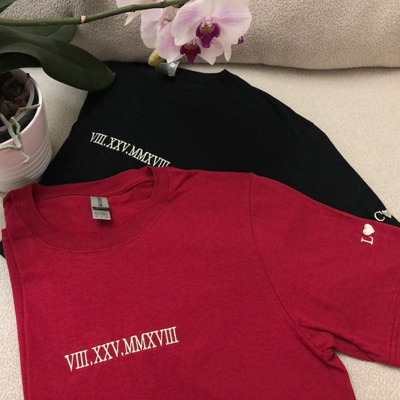 👩‍❤️‍👨Custom Roman Numeral Date Couple's Sweatshirt
