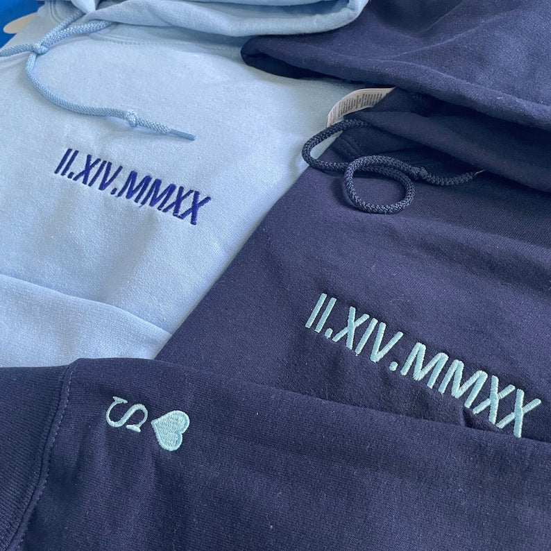 👩‍❤️‍👨Custom Roman Numeral Date Couple's Sweatshirt