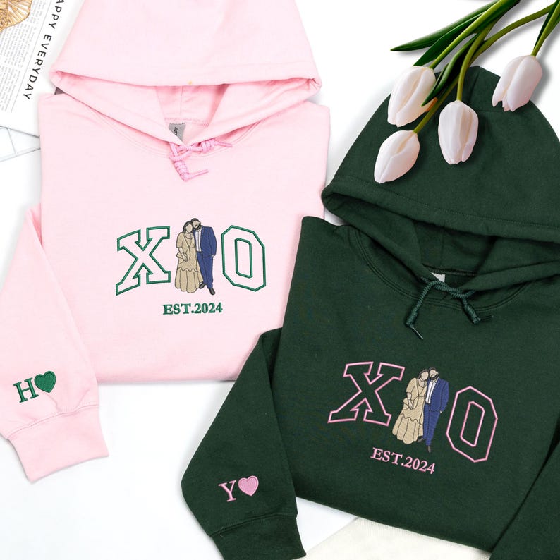 Loversdovey Customized Couples Hoodies | Embroidered Couple Portrait Matching Sweatshirt | Husband Wife Hoodies