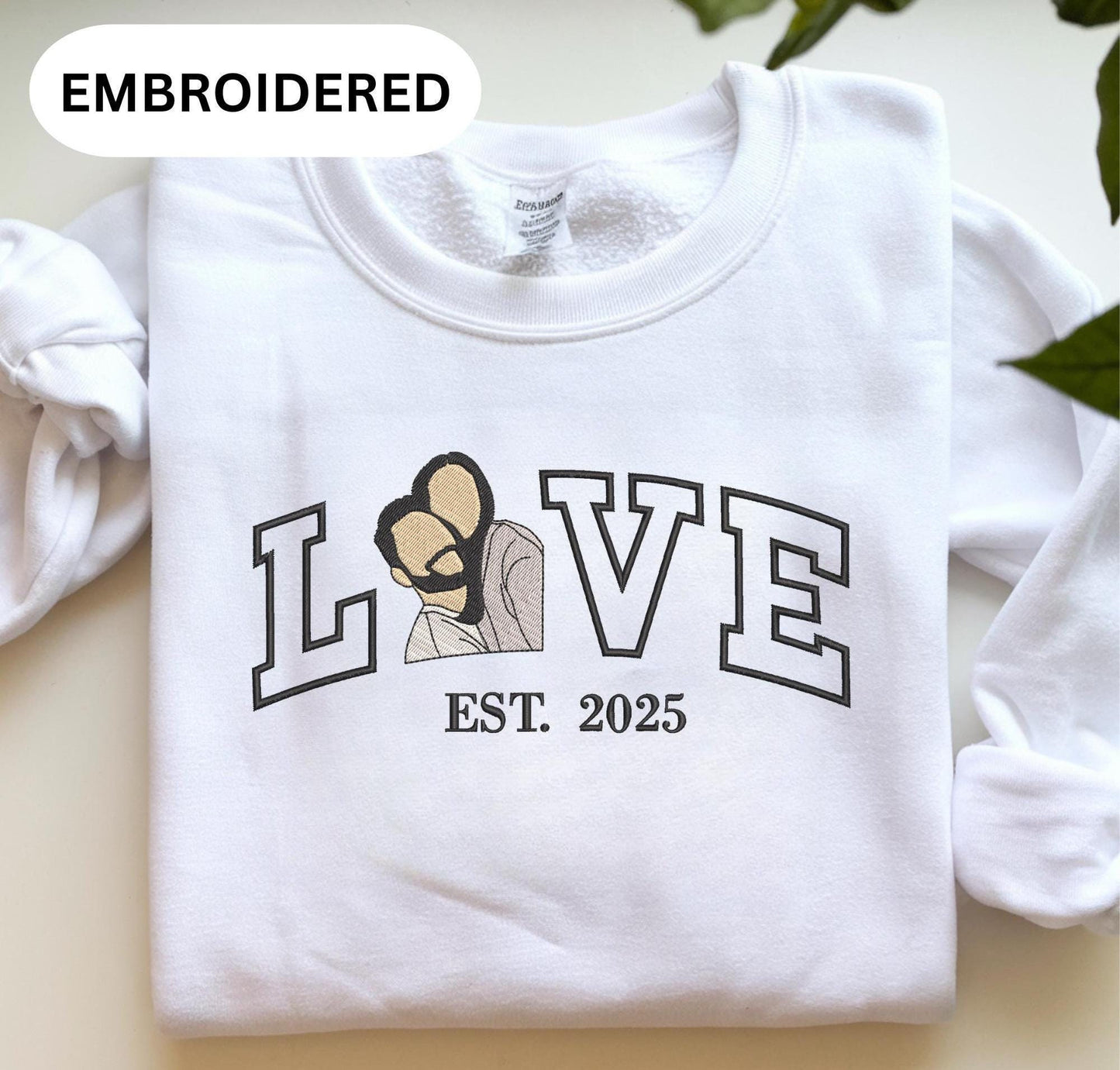 Loversdovey Personalized Embroidered Photo Couple LOVE Est Year Crewneck/Hoodie/T-shirt