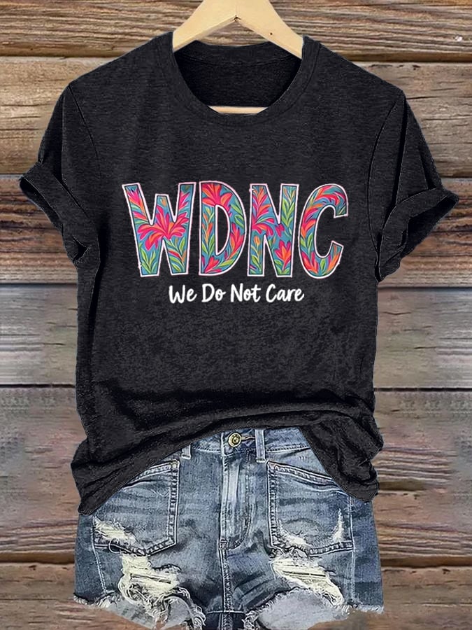 🔥Buy 3 Get 15% Off🔥Women's WDNC Menopause and Perimenopause Print T-Shirt