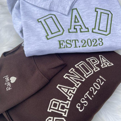 Personalized Mama & Dad Embroidered Sweatshirt With Names On Sleeve