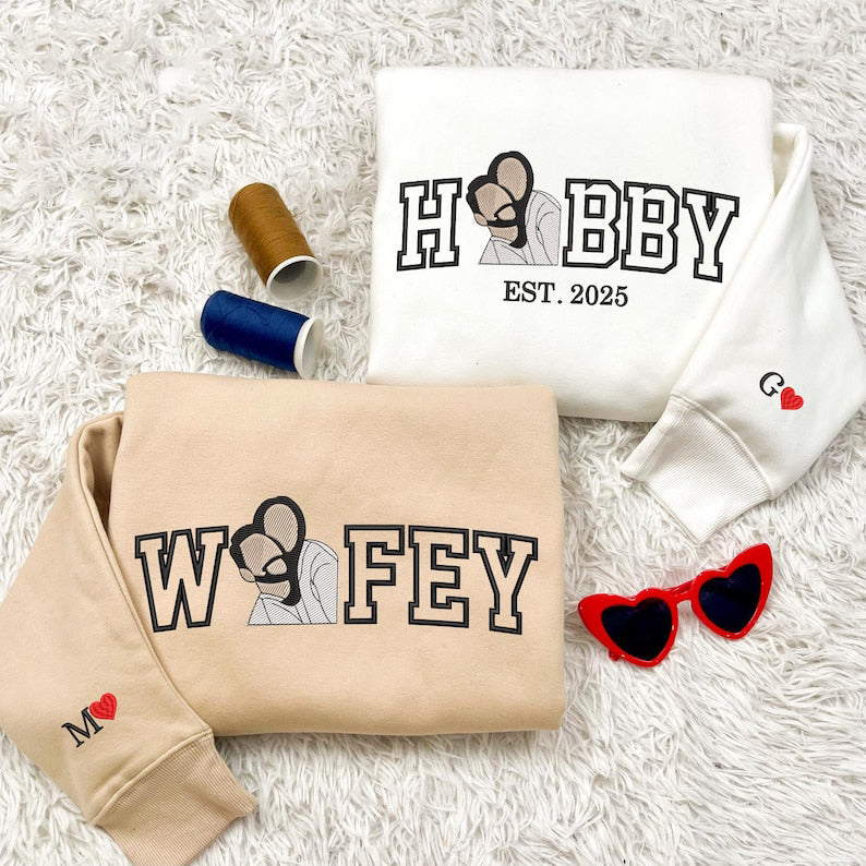 Custom Embroidered Couple Portrait Sweater, Personalised Hubby Wifey Matching Sweatshirt, Gifts for Family